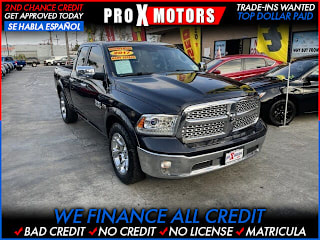 2017 Ram Pickup 1500 Laramie 1C6RR6JT2HS520281 2017 Ram Pickup 1500 Laramie