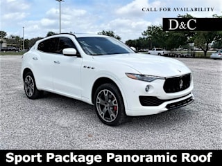 2017 Maserati Levante Base ZN661XUS4HX232968 2017 Maserati Levante Base