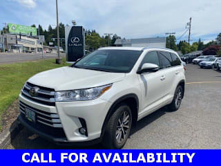 2018 Toyota Highlander XLE 5TDJZRFH8JS822894 2018 Toyota Highlander XLE