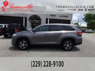 2019 Toyota Highlander LE 5TDZARFH8KS061439 2019 Toyota Highlander LE