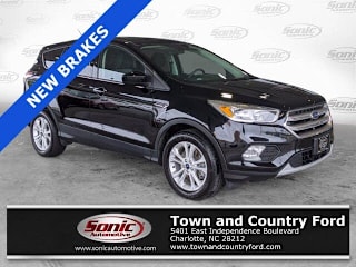 2017 Ford Escape SE 1FMCU9G9XHUD29704 2017 Ford Escape SE