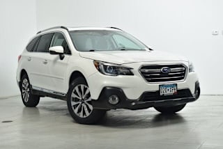 2018 Subaru Outback 2.5i Touring 4S4BSATC4J3208554 2018 Subaru Outback 2.5i Touring