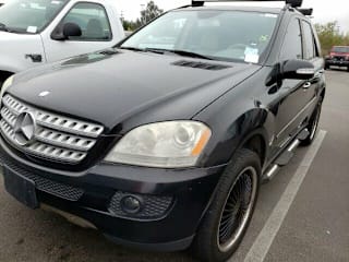 2007 Mercedes-Benz M-Class ML 500 4JGBB75E27A249237 2007 Mercedes-Benz M-Class ML 500
