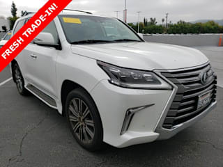 2016 Lexus LX 570 Base JTJHY7AXXG4216194 2016 Lexus LX 570 Base