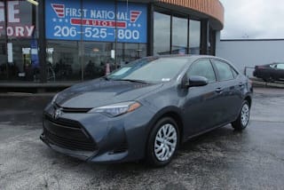 2017 Toyota Corolla LE 2T1BURHEXHC806902 2017 Toyota Corolla LE