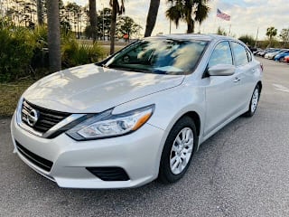 2018 Nissan Altima 1N4AL3AP1JC132053 2018 Nissan Altima