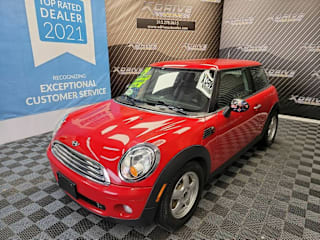 2009 MINI Cooper Base WMWMF33579TU71127 2009 MINI Cooper Base