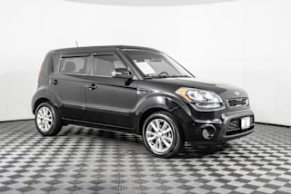 2012 Kia Soul + KNDJT2A68C7456608 2012 Kia Soul +