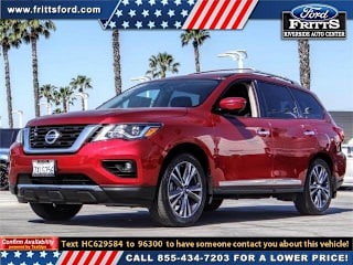 2017 Nissan Pathfinder S 5N1DR2MN8HC629584 2017 Nissan Pathfinder S