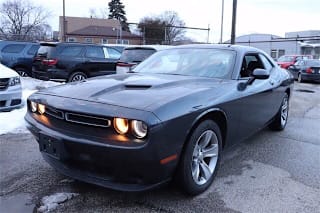 2018 Dodge Challenger SXT 2C3CDZAG7JH245879 2018 Dodge Challenger SXT