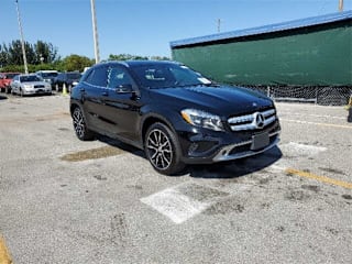 2017 Mercedes-Benz GLA WDCTG4EB3HJ315689 2017 Mercedes-Benz GLA
