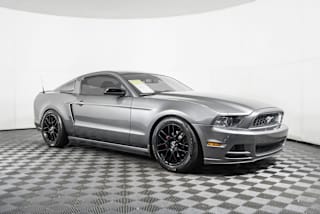 2014 Ford Mustang V6 1ZVBP8AM4E5308901 2014 Ford Mustang V6