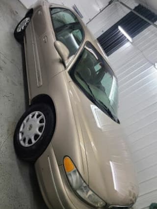 2001 Buick Century 2G4WS52J711101724 2001 Buick Century