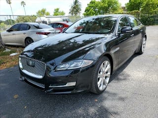 2018 Jaguar XJL Portfolio SAJWA2G79J8W15527 2018 Jaguar XJL Portfolio