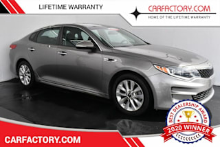 2017 Kia Optima LX 5XXGT4L3XHG160951 2017 Kia Optima LX