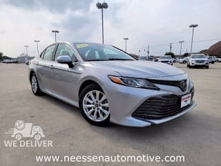 2019 Toyota Camry 4T1B11HK2KU756745 2019 Toyota Camry