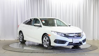 2017 Honda Civic LX 19XFC2F57HE213787 2017 Honda Civic LX
