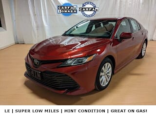 2020 Toyota Camry LE 4T1C11AK9LU371795 2020 Toyota Camry LE