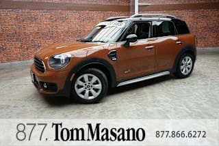 2017 MINI Countryman WMZYV5C33H3E02616 2017 MINI Countryman