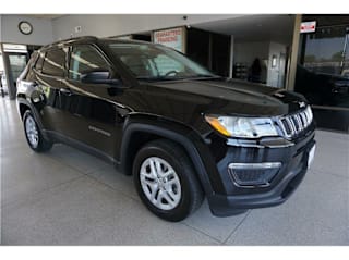 2017 Jeep Compass Sport 3C4NJCAB3HT669690 2017 Jeep Compass Sport