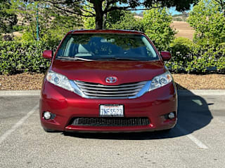 2015 Toyota Sienna XLE 8-Passenger 5TDYK3DC9FS642399 2015 Toyota Sienna XLE 8-Passenger