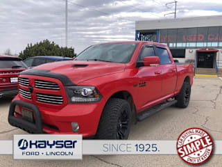 2015 Ram Pickup 1500 1C6RR7UT2FS503821 2015 Ram Pickup 1500