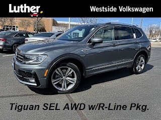 2018 Volkswagen Tiguan 2.0T SEL 4Motion 3VV2B7AX2JM134399 2018 Volkswagen Tiguan 2.0T SEL 4Motion