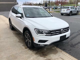 2018 Volkswagen Tiguan 2.0T SEL 4Motion 3VV2B7AX7JM096149 2018 Volkswagen Tiguan 2.0T SEL 4Motion