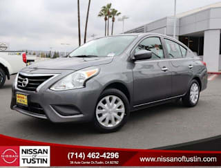 2019 Nissan Versa SV 3N1CN7AP1KL841899 2019 Nissan Versa SV