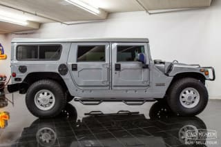 Pre-Owned: 1992-2006 Hummer H1