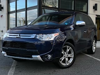 2015 Mitsubishi Outlander JA4AZ3A38FZ013002 2015 Mitsubishi Outlander