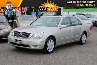 2002 Lexus LS 430 Base JTHBN30F320079102 2002 Lexus LS 430 Base