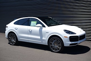 2021 Porsche Cayenne E-Hybrid Coupe WP1BE2AYXMDA44014 2021 Porsche Cayenne E-Hybrid Coupe