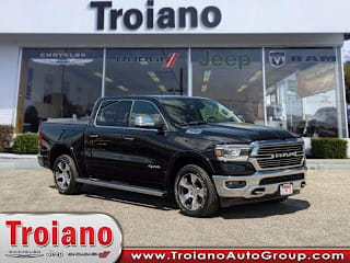 2019 Ram Pickup 1500 Laramie 1C6SRFJT5KN718795 2019 Ram Pickup 1500 Laramie