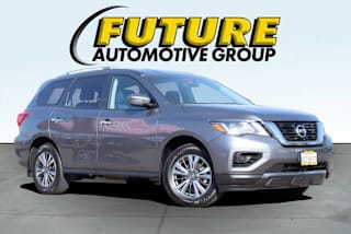 2018 Nissan Pathfinder S 5N1DR2MM0JC661183 2018 Nissan Pathfinder S