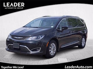 2018 Chrysler Pacifica Touring L 2C4RC1BGXJR276210 2018 Chrysler Pacifica Touring L