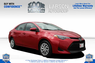 2017 Toyota Corolla LE 2T1BURHE4HC889940 2017 Toyota Corolla LE