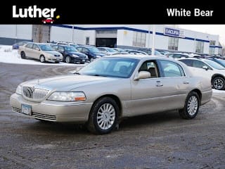 2005 Lincoln Town Car 1LNHM81W95Y661605 2005 Lincoln Town Car