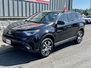 2018 Toyota RAV4 LE 2T3ZFREVXJW457250 2018 Toyota RAV4 LE