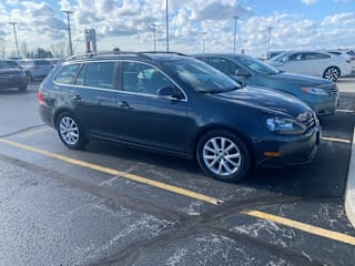 2010 Volkswagen Jetta SportWagen SE 3VWTX7AJ6AM646261 2010 Volkswagen Jetta SportWagen SE