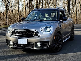 2018 MINI Countryman Plug-in Hybrid WMZYU7C4XJ3B86065 2018 MINI Countryman Plug-in Hybrid