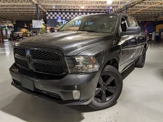 2018 Ram Pickup 1500 Express 3C6RR7KT8JG265315 2018 Ram Pickup 1500 Express