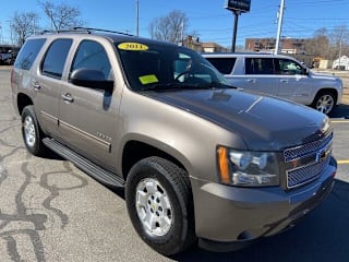 2011 Chevrolet Tahoe 1GNSKAE09BR392208 2011 Chevrolet Tahoe
