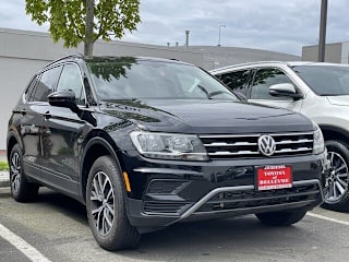 2019 Volkswagen Tiguan 2.0T SE 4Motion 3VV2B7AX1KM128899 2019 Volkswagen Tiguan 2.0T SE 4Motion