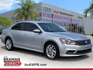 2018 Volkswagen Passat 2.0T SE 1VWBA7A34JC031479 2018 Volkswagen Passat 2.0T SE