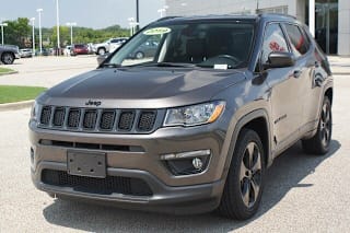 2019 Jeep Compass Altitude 3C4NJCBBXKT613302 2019 Jeep Compass Altitude