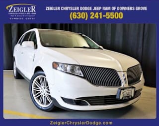 2013 Lincoln MKT 2LMHJ5AT2DBL52037 2013 Lincoln MKT