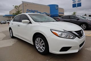 2017 Nissan Altima 1N4AL3AP9HN349168 2017 Nissan Altima