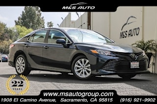 2018 Toyota Camry 4T1B11HKXJU651742 2018 Toyota Camry