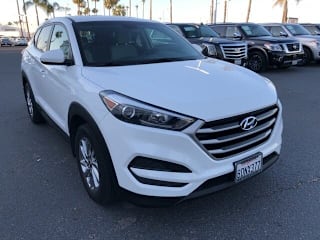 2018 Hyundai Tucson SE KM8J23A46JU696631 2018 Hyundai Tucson SE